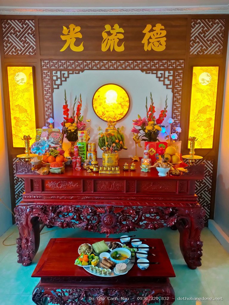 Bộ sập thờ Ngũ Phúc và hoành phi câu đối sơn son thếp vàng - Đồ thờ Sơn Vũ